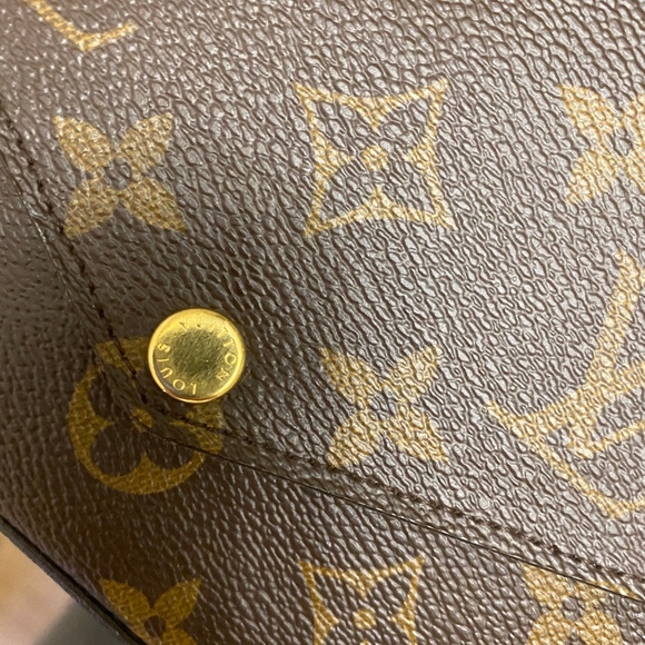 SOLD** Louis Vuitton Felicie Pochette Fuschia - Picture 7 of 8